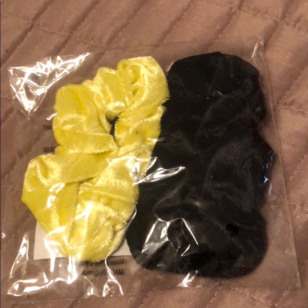 Tarte sugar rush scrunchies